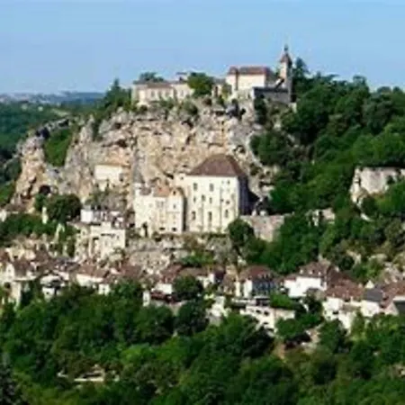 Maison Independante Quercynoise Hébergement de vacances Loubressac