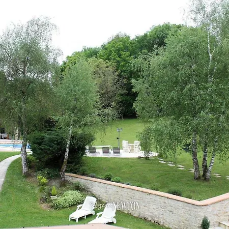 Maison Independante Quercynoise Hébergement de vacances Loubressac